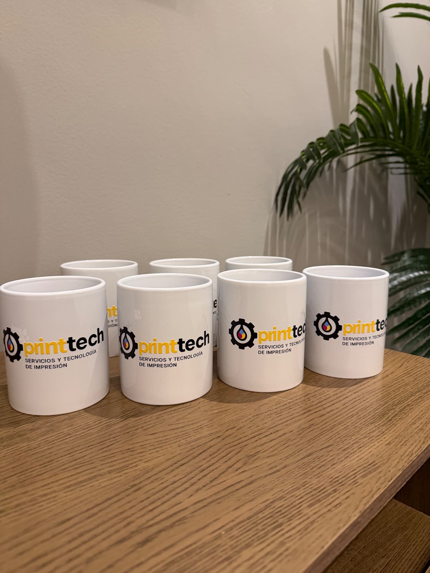 Tazas promocionales personalizadas con logotipo impreso a color